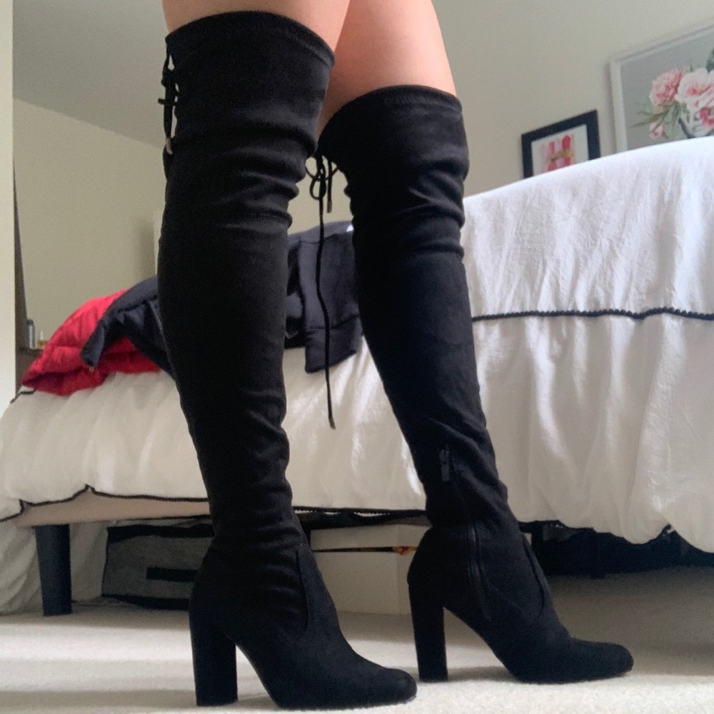 Over-the-knee suede heel boots
